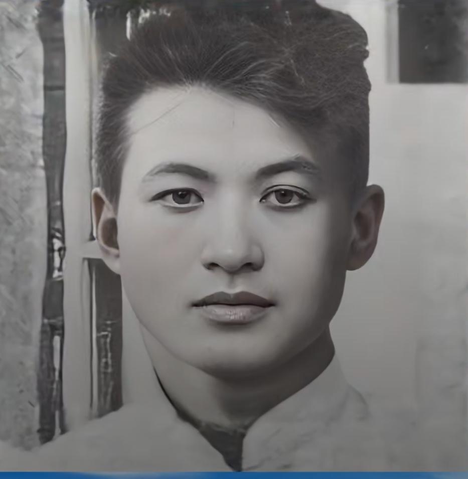白子峰（1877—1933），名万财，字子峰，辽宁开原人，东北抗日救国军第五路军
