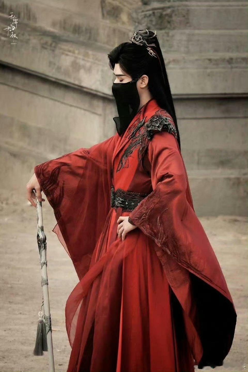 龚俊歌燃还是哥燃龚俊《暗河传》打戏赢麻了！苏暮雨遇挑衅不慌，伞剑出招利落，冷冽感