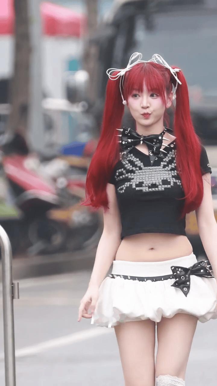 黄灿灿 安琪拉 看到黄灿灿在浪姐的表现，真心觉得她越来越具有女爱豆的气场，自信与