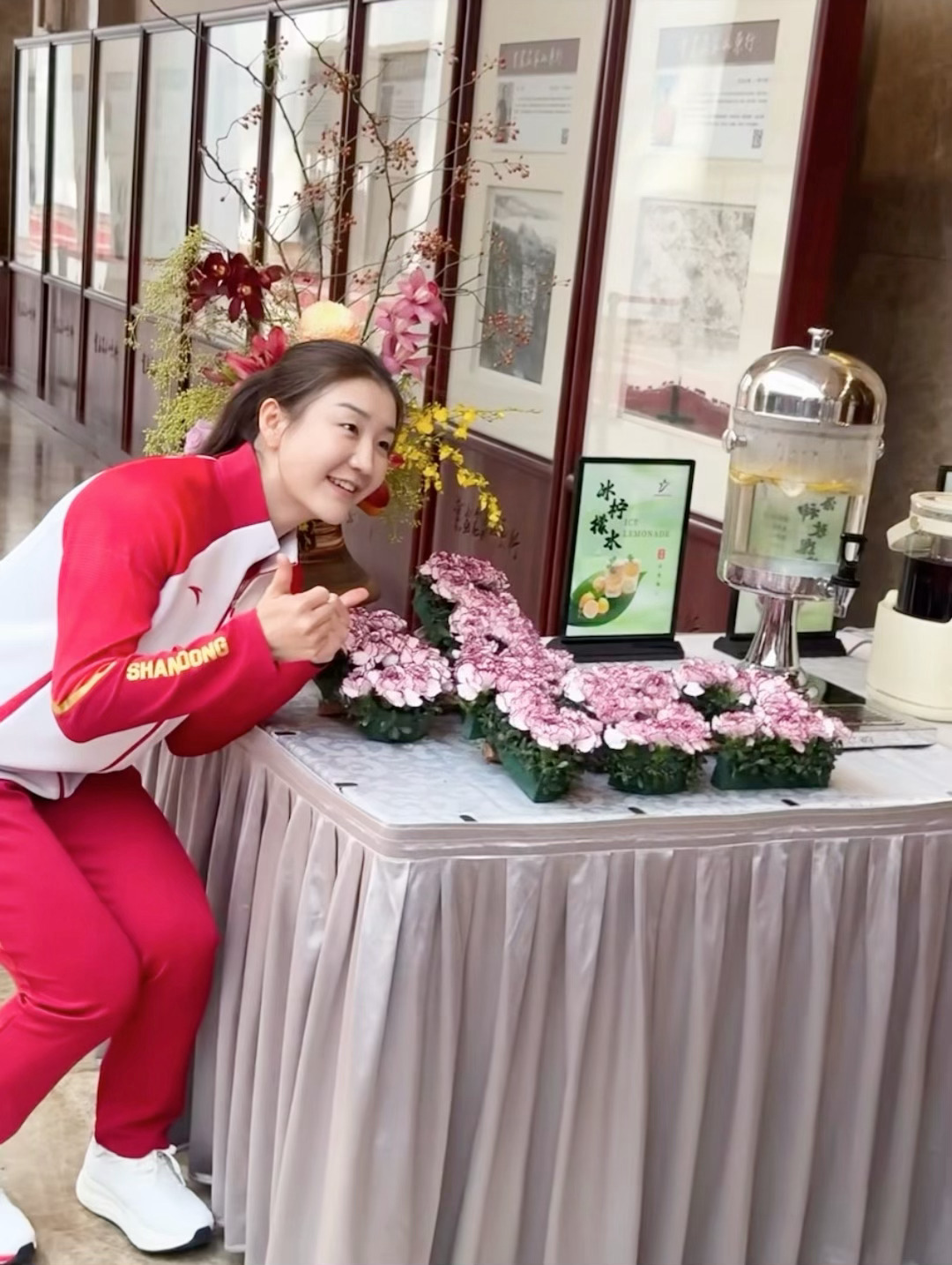 可可爱爱的宝宝山东省委书记为陈梦手动点赞