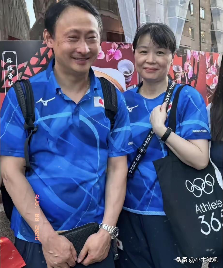体育界，我最不理解的，
就是张本智和的爸妈了。
整个WTT最忙的人就是张本智和的