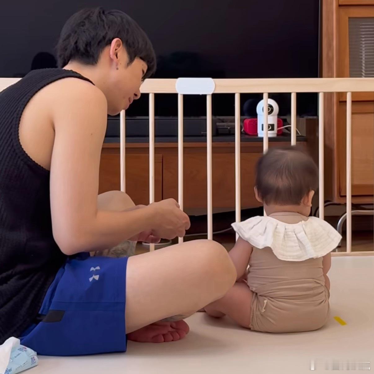 白举纲首聊结婚生子后的生活《你好时光第二季》白举纲谈及婚后育儿感悟，幸福归于日常
