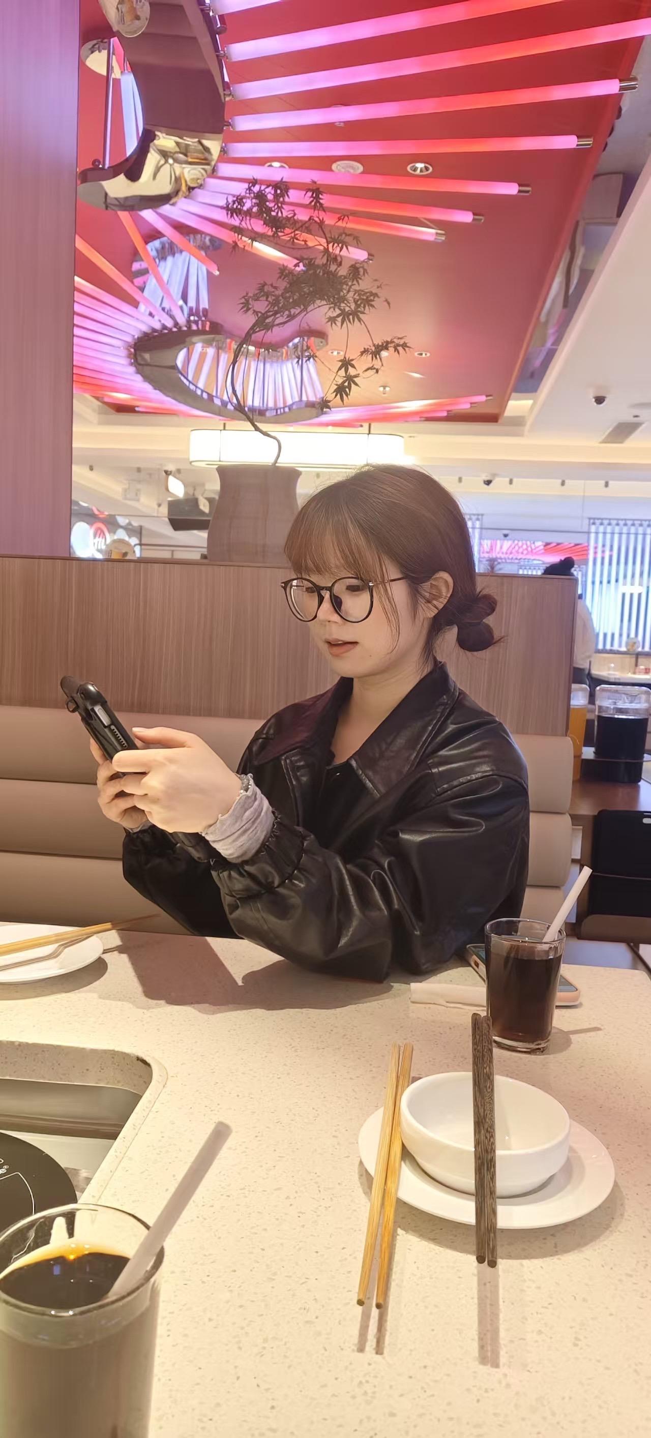 爆改小孩姐。