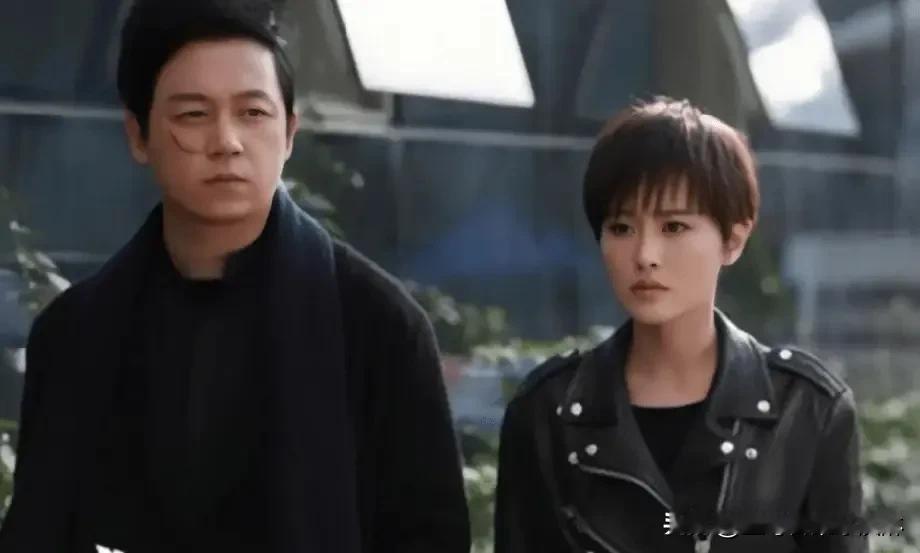 #潘粤明 尹姝贻#
其实是有狗仔爆料潘粤明和尹姝贻已经结婚领证了，不过我记得之前