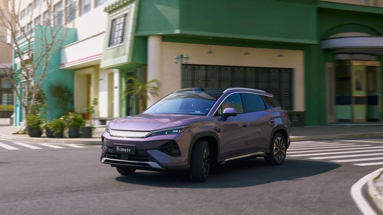 比亚迪宋Ultra EV，哪些方面值得我们关注呢？
 
每回比亚迪发布新车，都有