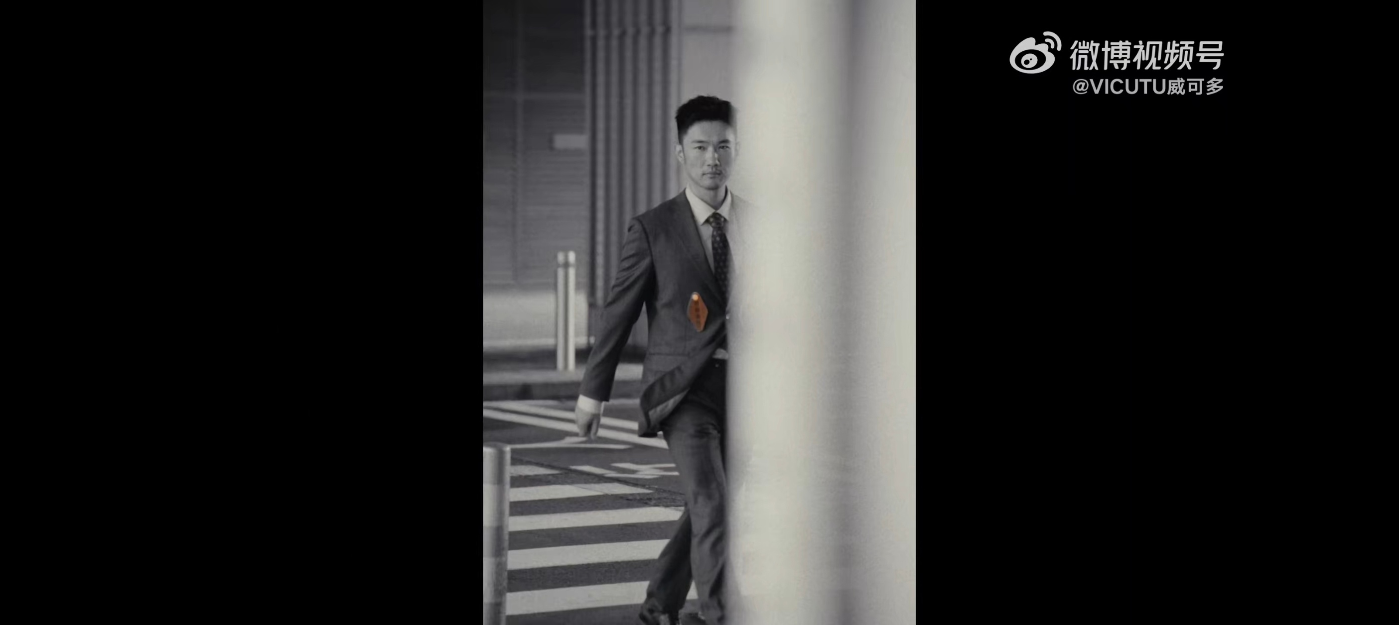 刘昊然VICUTU不被定义的人生标签之外才是人生   与刘昊然一起撕掉标签撕掉标