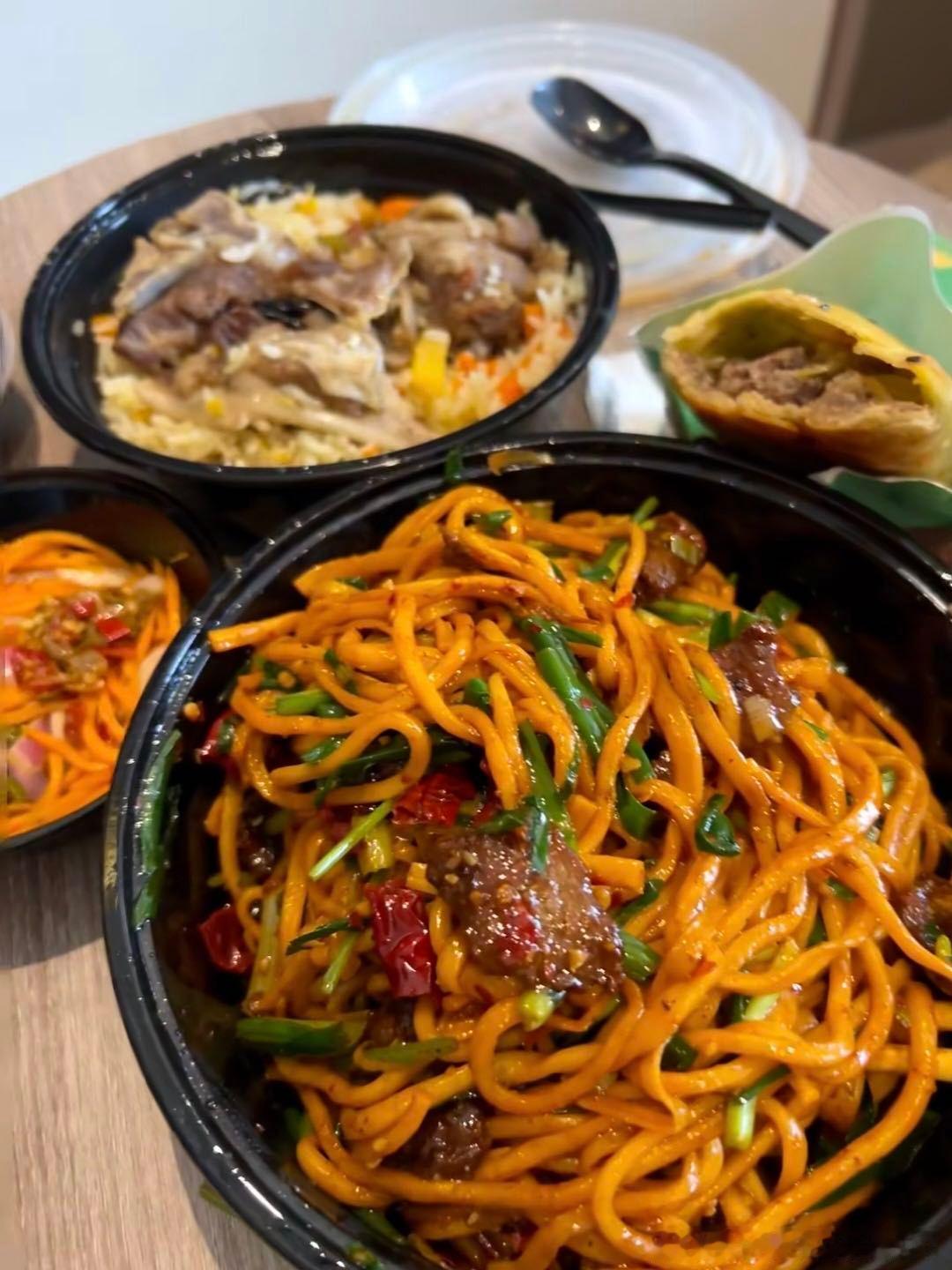 焦虑时先自查 饭否冷否莫名烦躁焦虑的时候，先问问自己饿不饿、冷不冷。大部分不开心