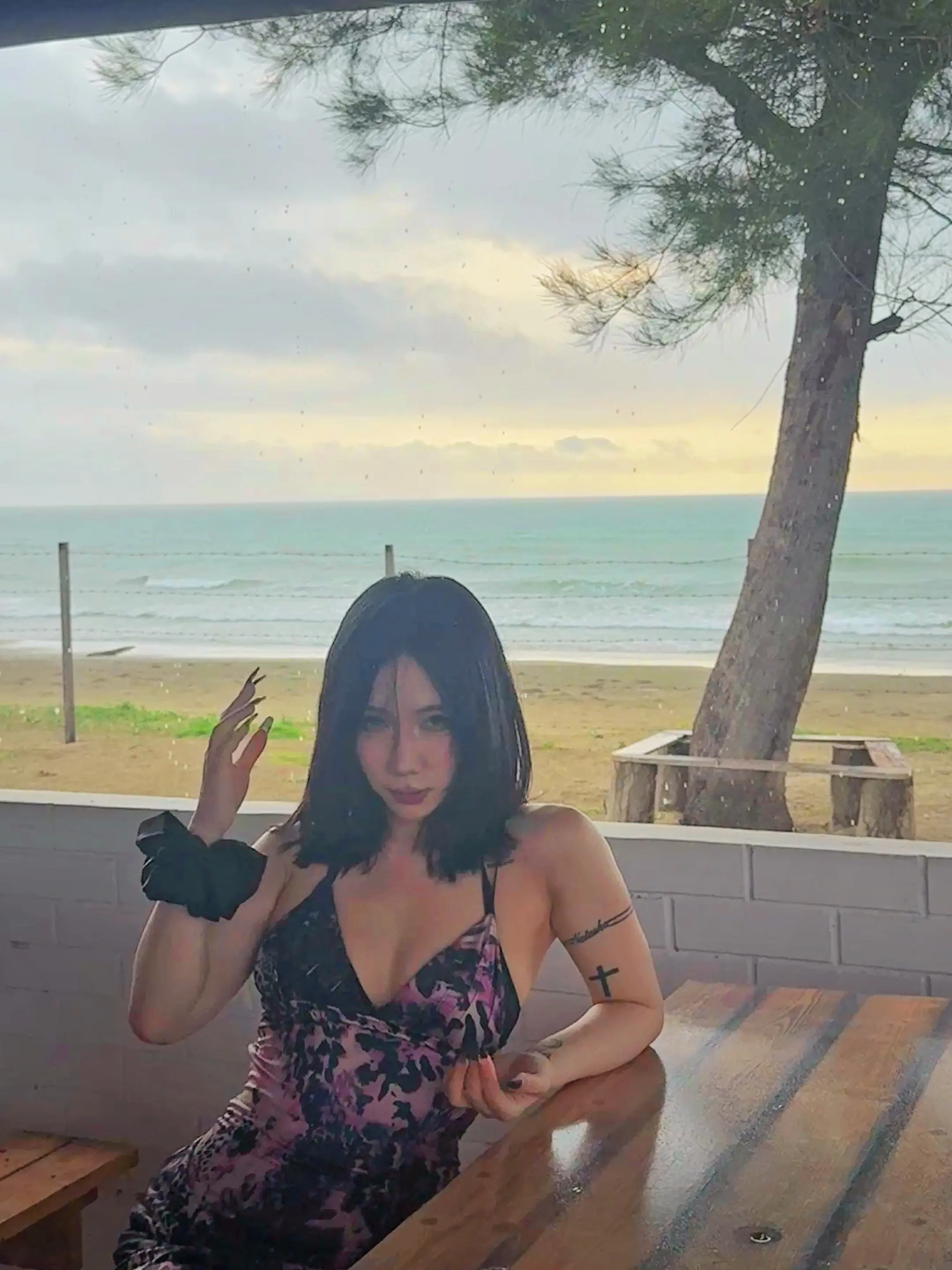 老娘与海。