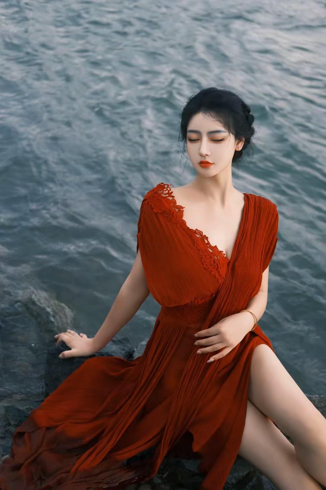 精神极简后，我活成了一个淡人。能量也越来越高。经历一些事我突然开窍了...