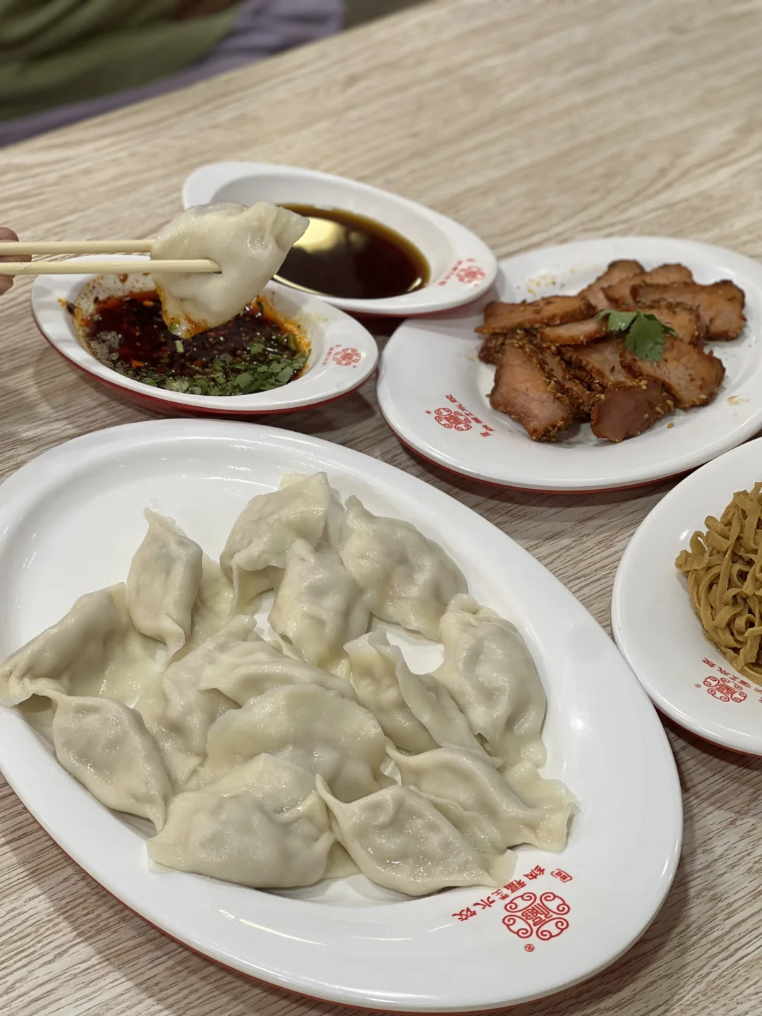 七星区zui多人的饺子店🥟 来晚了就排不上队