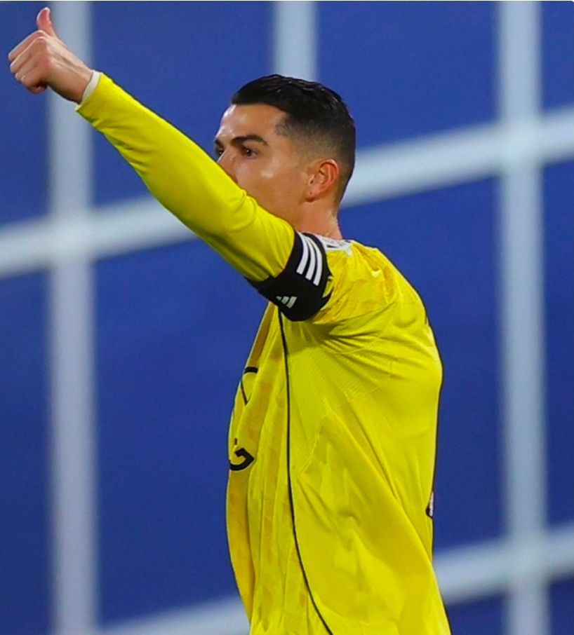 利雅得胜利各项赛事豪取7连胜，C罗缺阵期间球队斩获3连胜且全部零封对手。在刚刚结