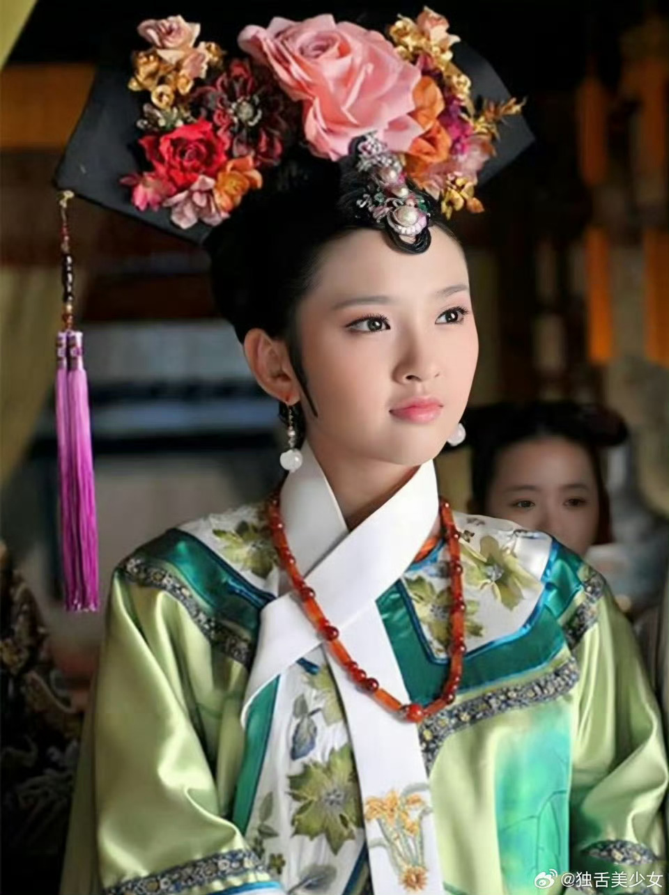 陶昕然唐艺昕坐在一起谁的DNA狠狠动了!陶昕然唐艺昕乘风初舞台同框✨安陵容祺贵人