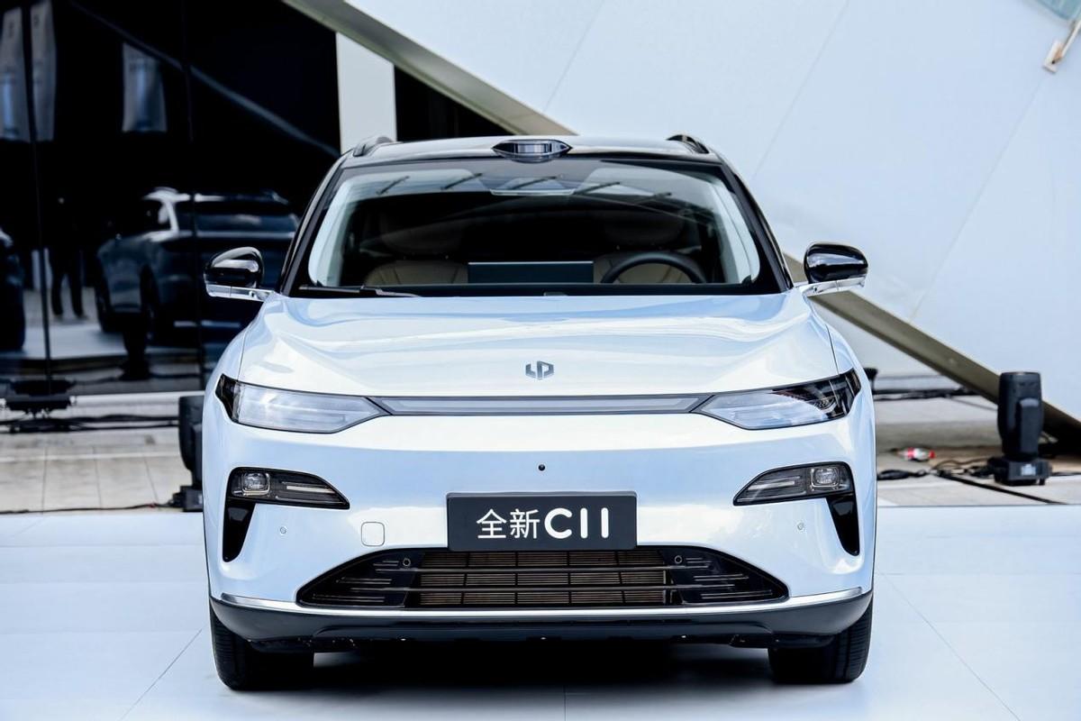 15万级选家用SUV，看看零跑C11和深蓝S07再做决定？
 
如今花15万左右