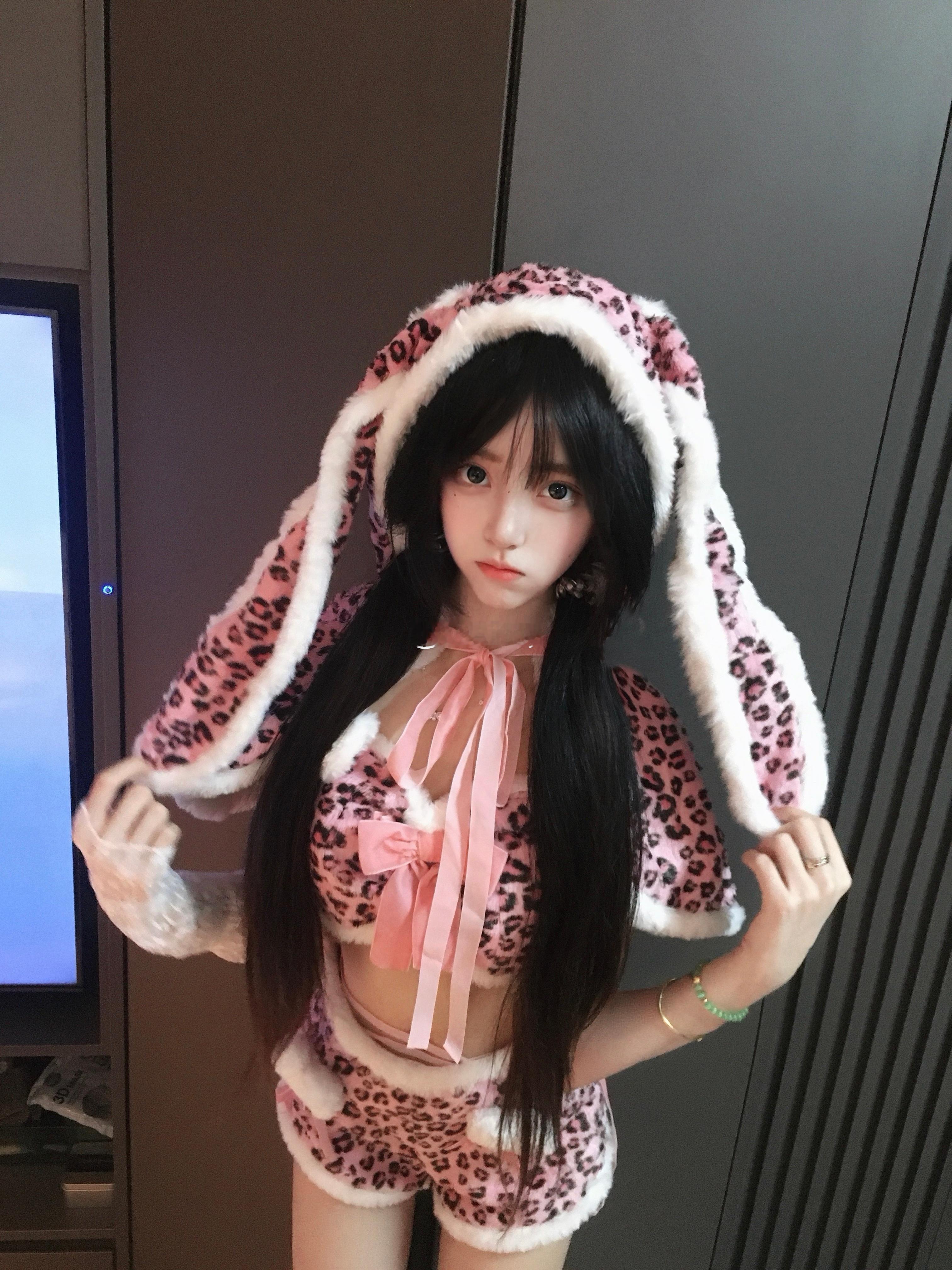 对你卖萌的事可不可以不要往外说 