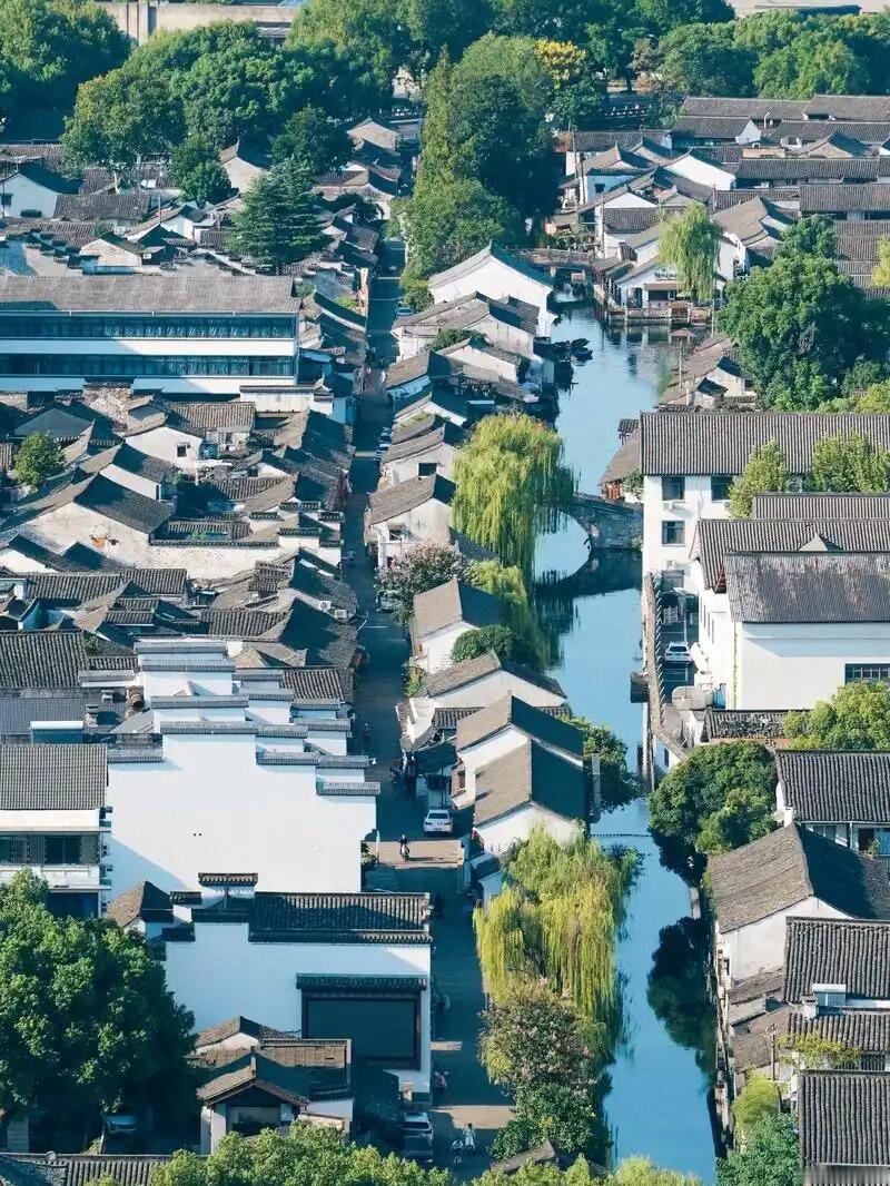 高考后人生自定义 高考后旅行✨18岁的夏天，总要去一次远方吧终于合上笔盖，和三年