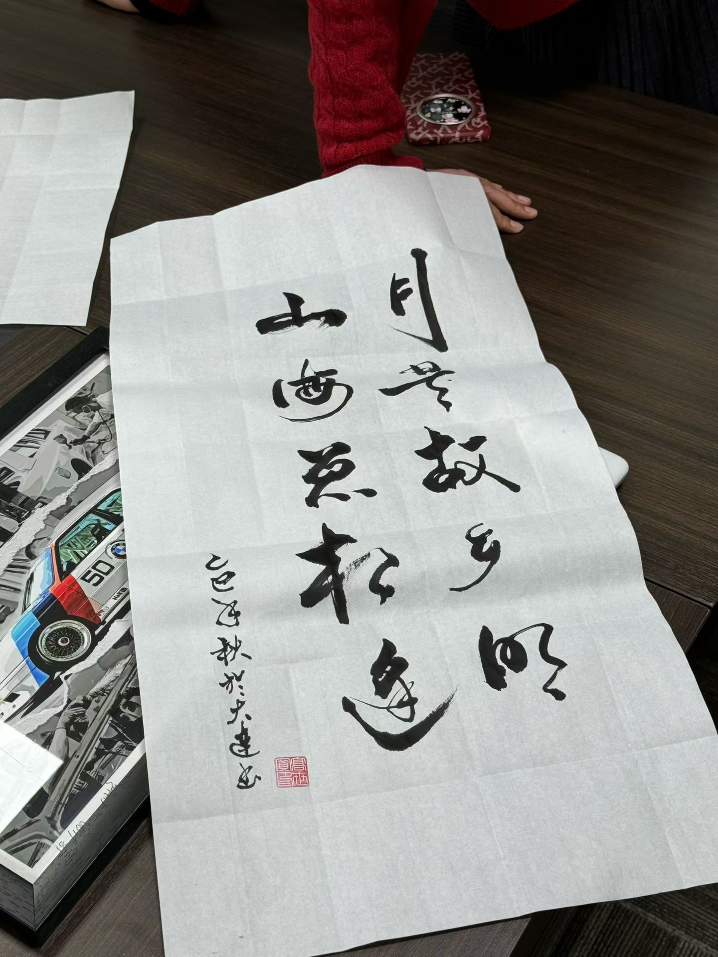 老同学下午来电话说今年收入一般再加上宾利添越也开够了想卖掉换个 50 万附近的车