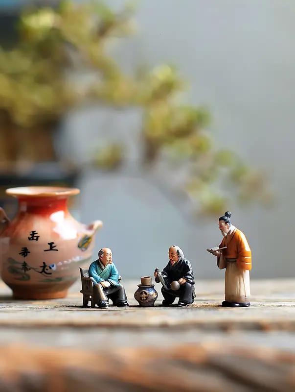 在网络世界中，这般文人相惜的互动着实美妙。大家用真诚之语相互夸赞，宛如共赴一场精