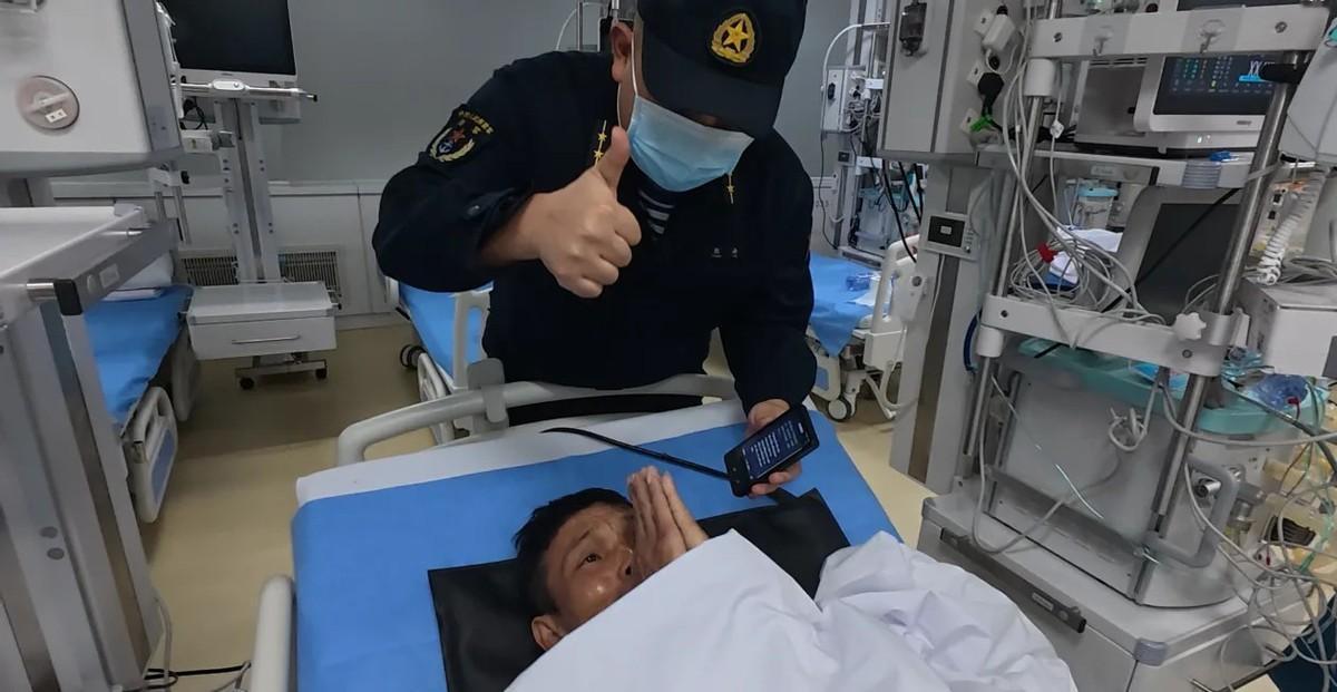 近期南沙海域一场跨国救援，彻底打脸了外界长期抹黑中国南海建设的虚假论调。越南籍船