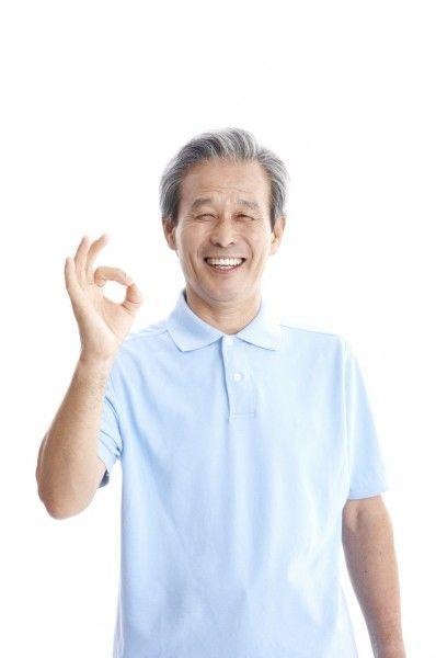 人一辈子活着开心比什么都重要。
      我就是这样一个人，每天开开心心，差不