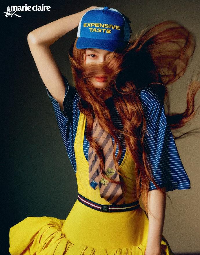 唐嫣粉发摩登感唐嫣粉发摩登女人以前觉得粉发难驾驭，看到糖糖我服了。这气质，妥妥的