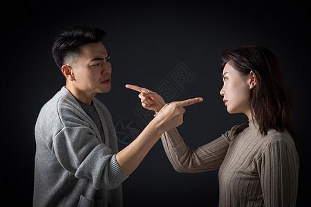 70岁老母背叛家门二十年隐秘，真相曝光瞬间震惊全家！

李大爷今年已70岁，平日