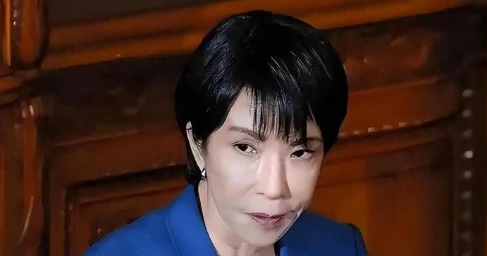 日本人其实是一直生活在茧房里的，一直生活在一个和全世界的常识都格格不入的茧房里，