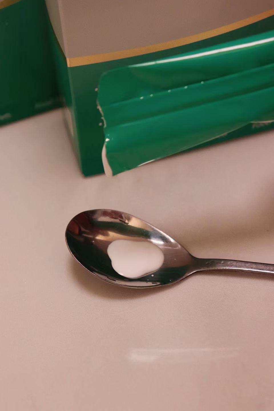 😣半夜腿抽筋痛醒的孕妈看过来！抽筋不单单是缺钙，缺镁同样会加重肌肉痉挛很多普通