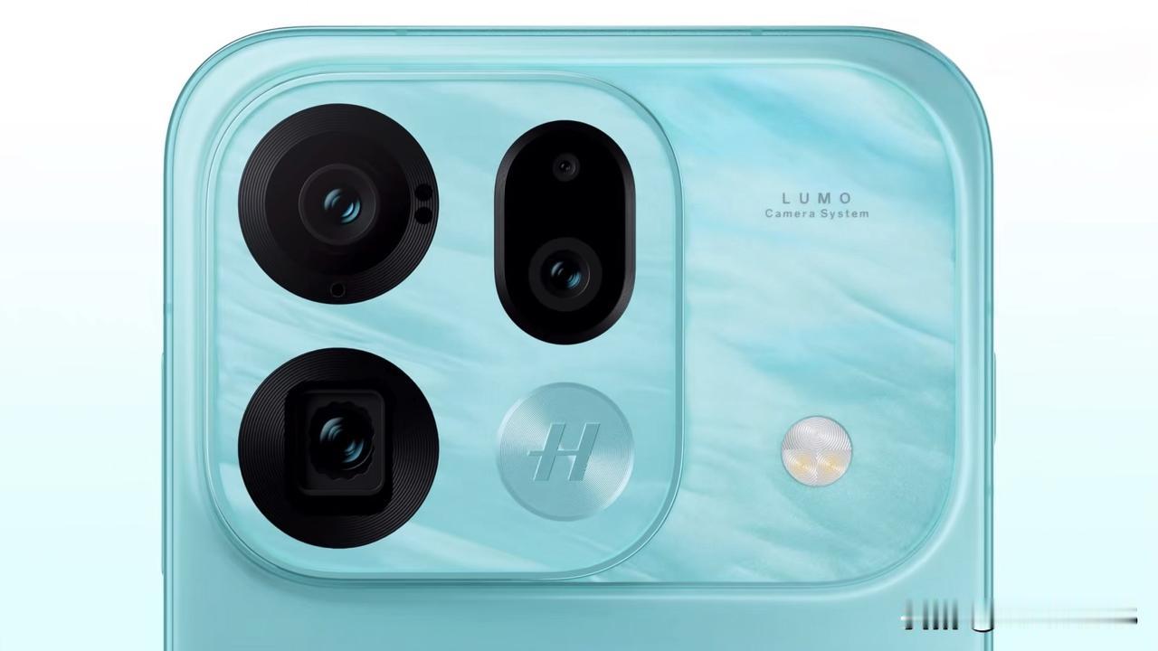 OPPO Find X9s Pro 的外观亮相，摄像头采用双层台阶方案，冷雕玻璃