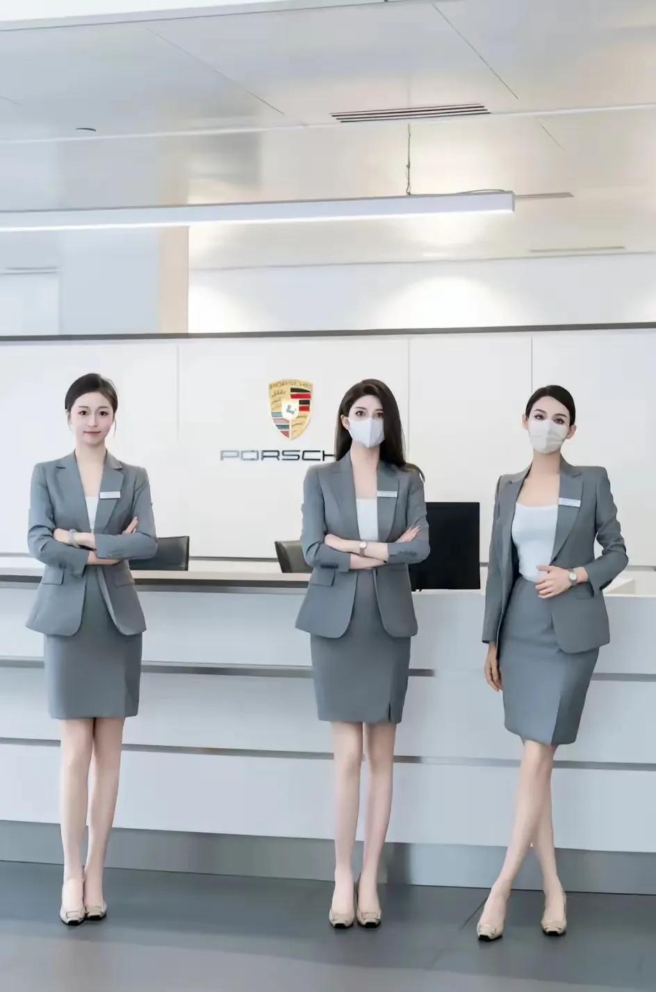 这样的女人从不为钱财发愁，她们拥有的漂亮资源如同金山一般。在有钱人眼中，她们是极