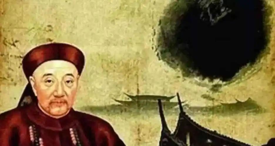 胡雪岩破产后才懂，左宗棠坐视不理不是无情，是因有不能说的秘密
 
很多人都觉得，