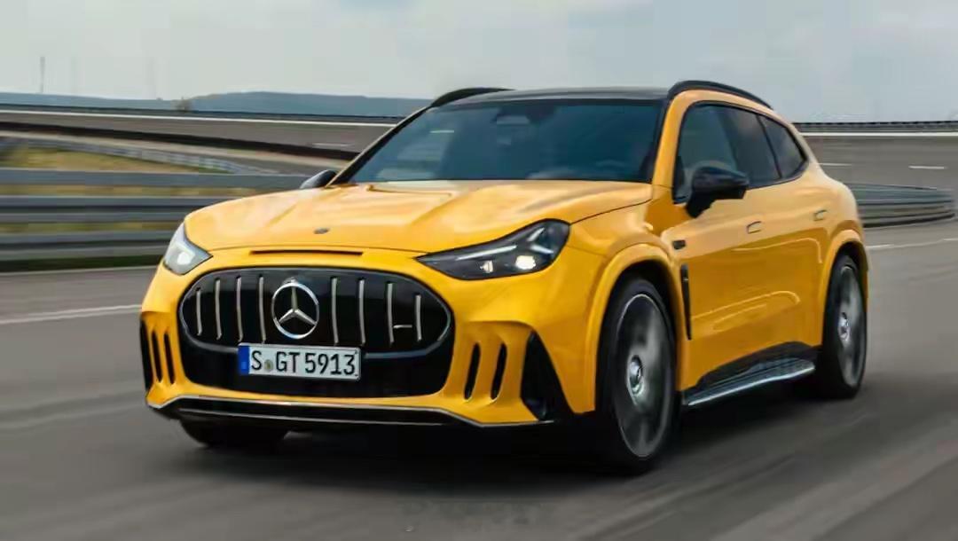 豪华性能品牌加速电动化，全新奔驰AMG GT SUV正式亮相。这台车型是奔驰纯电