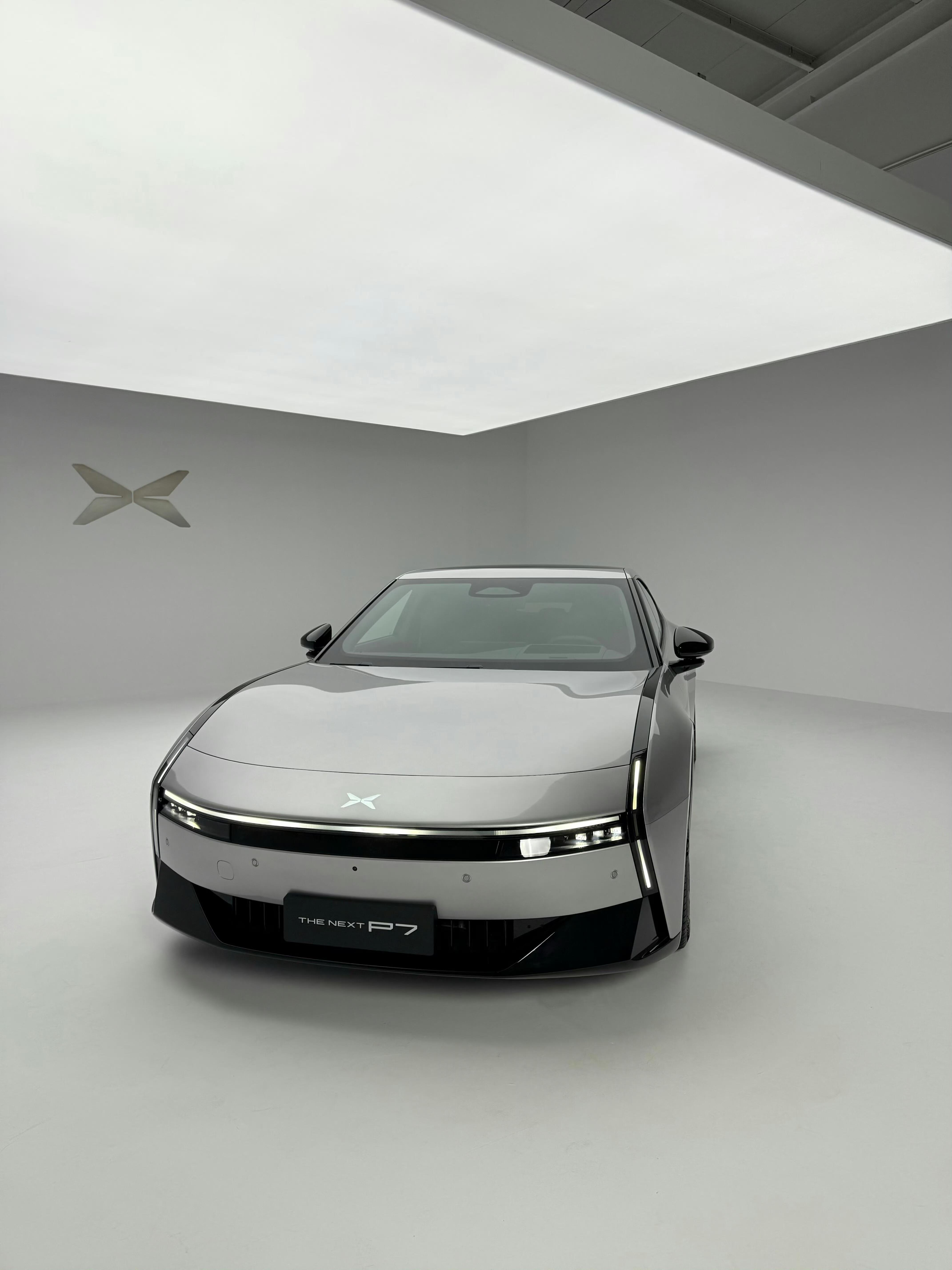 新款小鹏P7+即将全球36国发布 国产新能源出海再放大招！小鹏官宣2026款P7