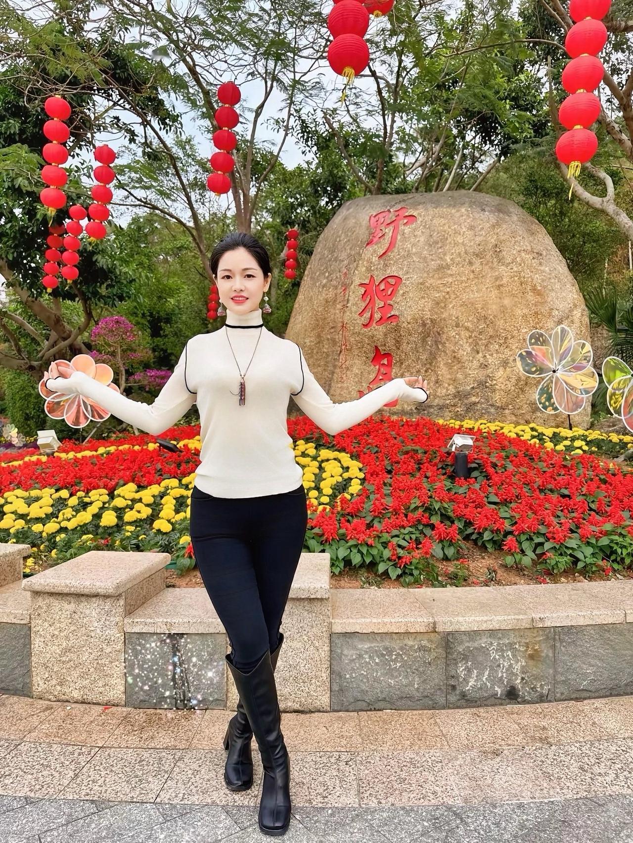 我们都在奔赴不同的人生，那些萍水相逢的人，终究成了彼此的过客，各自安好穿搭留下岁