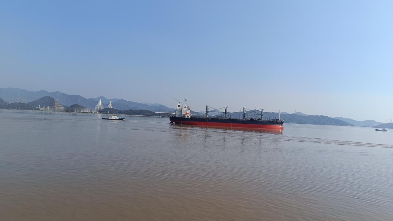 早睡早起感觉真的不一样
之前总是12点左右才睡，6点左右起。
昨晚上11点30睡