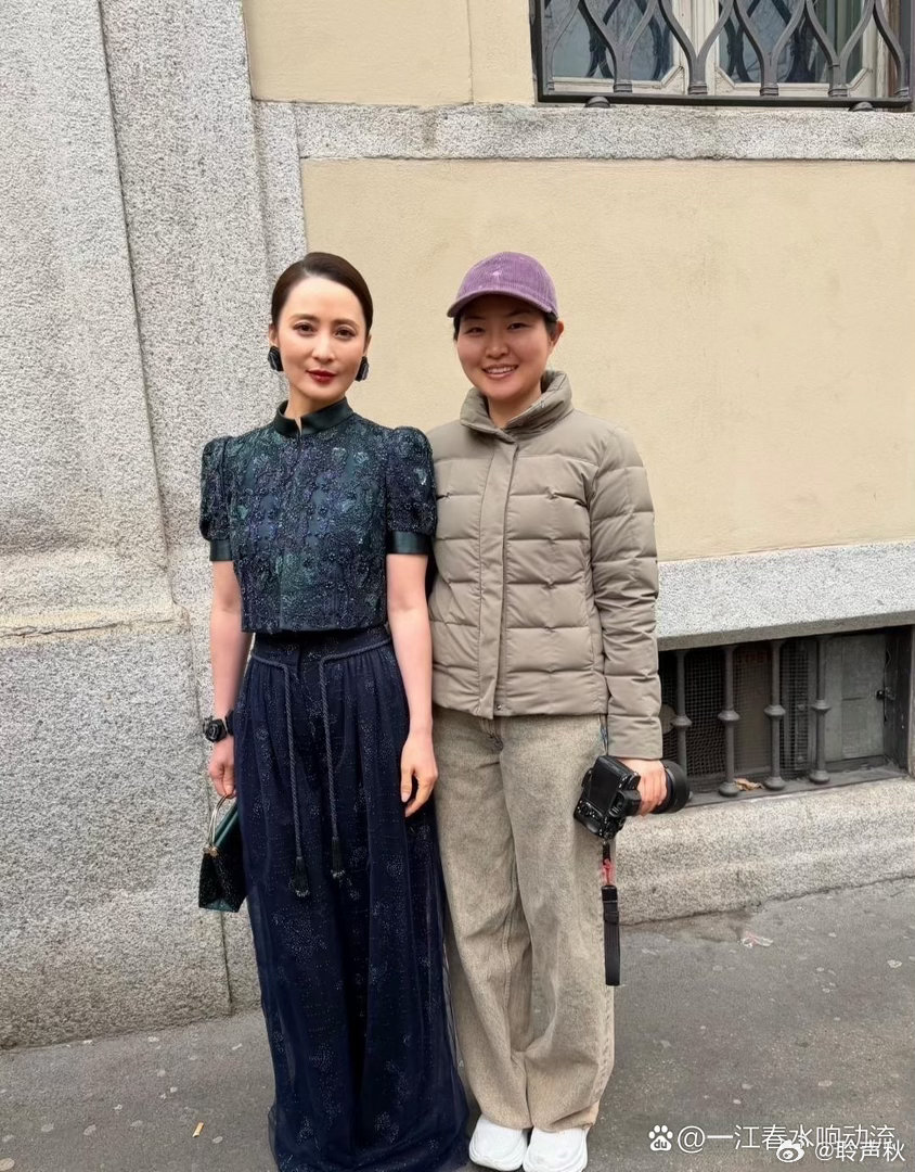 蒋勤勤在意大利街头被偶遇，浑身名贵，根本看不出都50岁了 