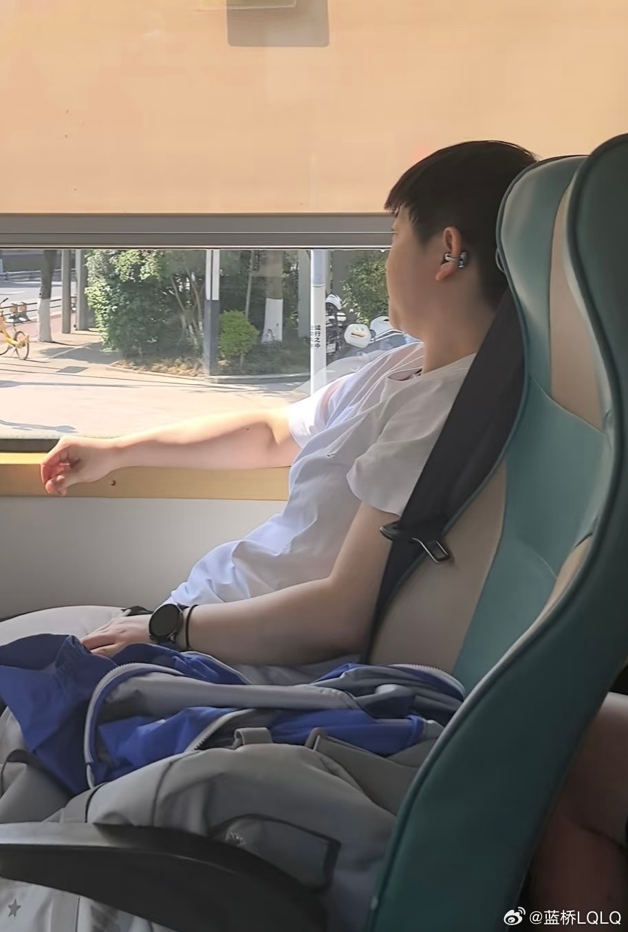 小莎🫳🏻 ​​​