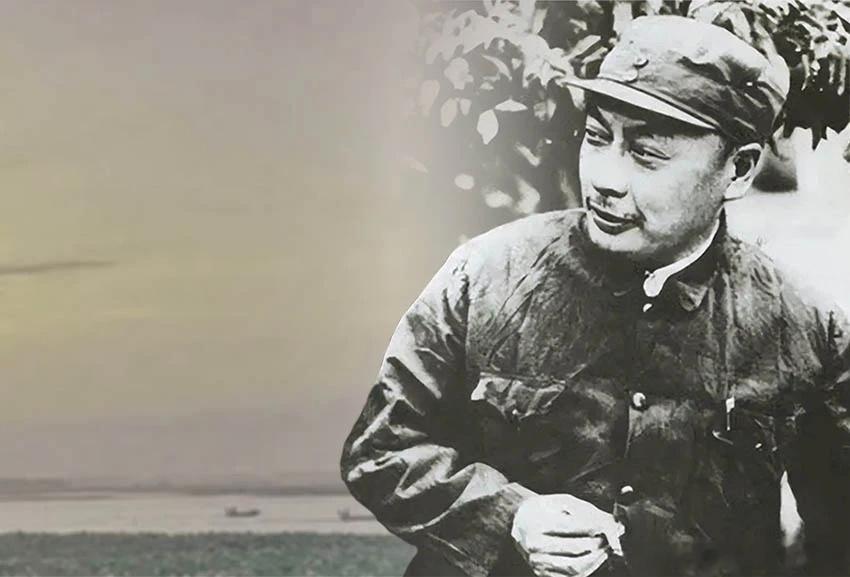 【陈毅吟诗微山湖】        1943年11月8日，毛泽东主席给新四军军长陈