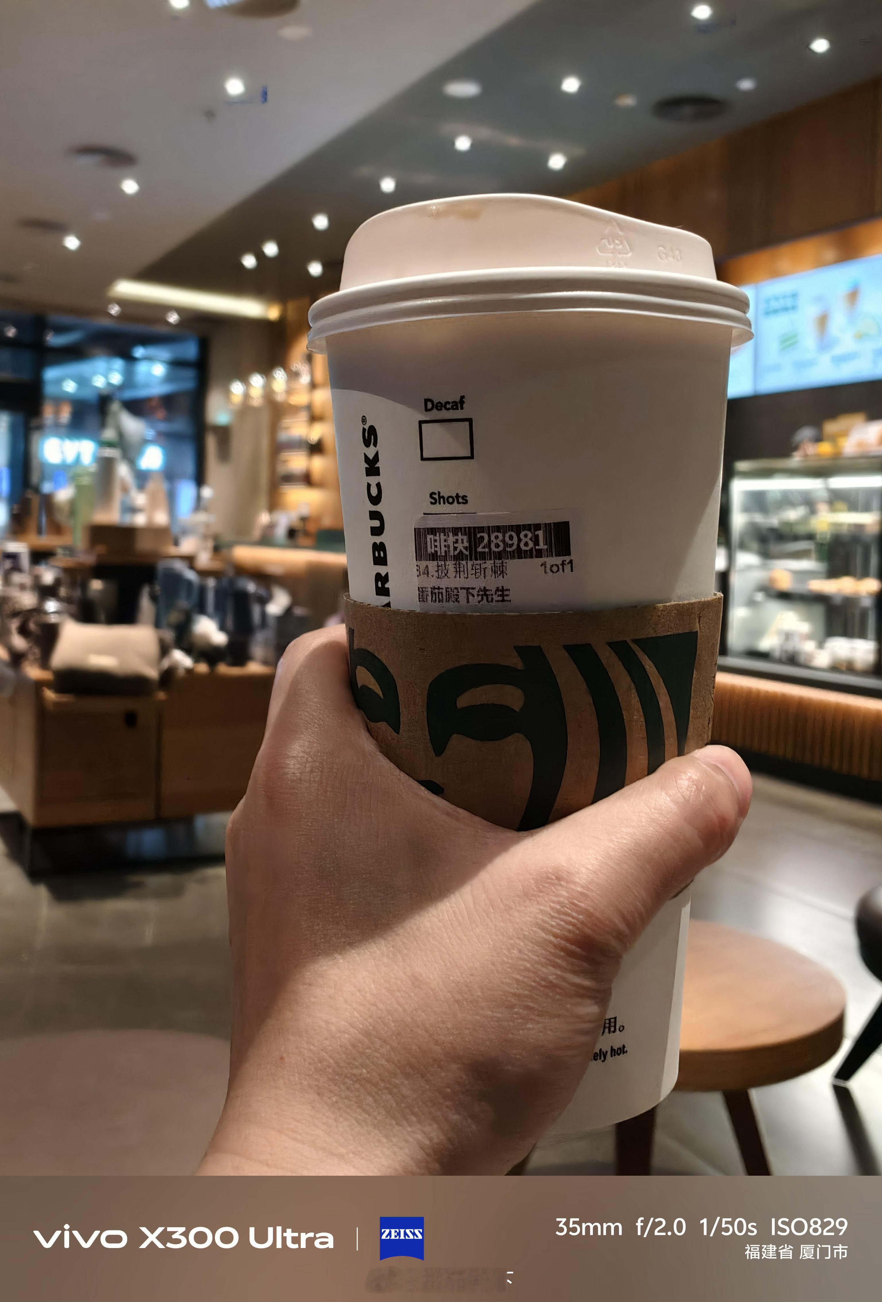 内塔尼亚胡说美国每天向我汇报进展美国只是犹太人控股的一家企业而已。