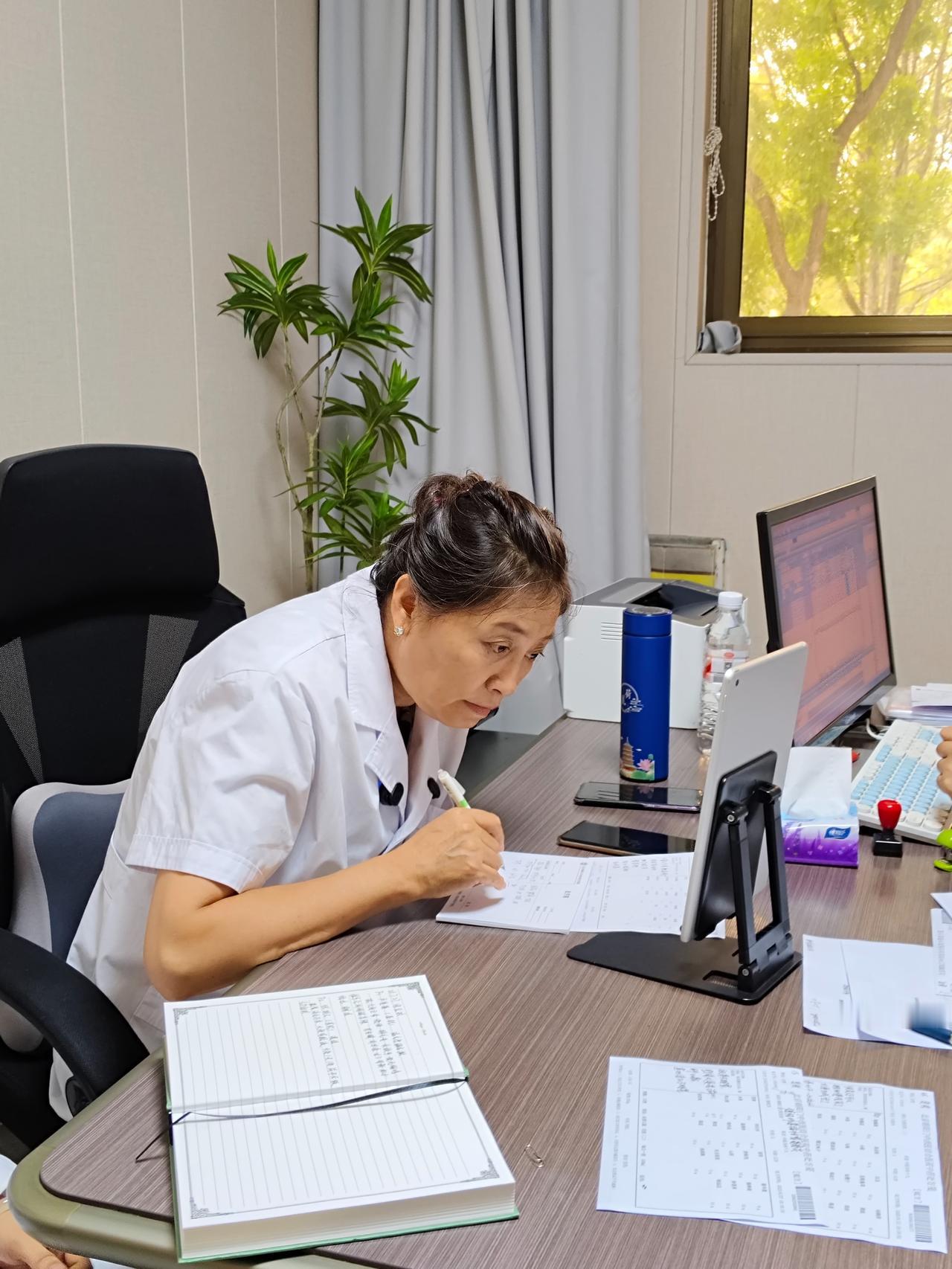 查出萎缩性胃炎 C2 别慌！医生拆解 3 个真相，饮食禁忌可能没你想的多

“医