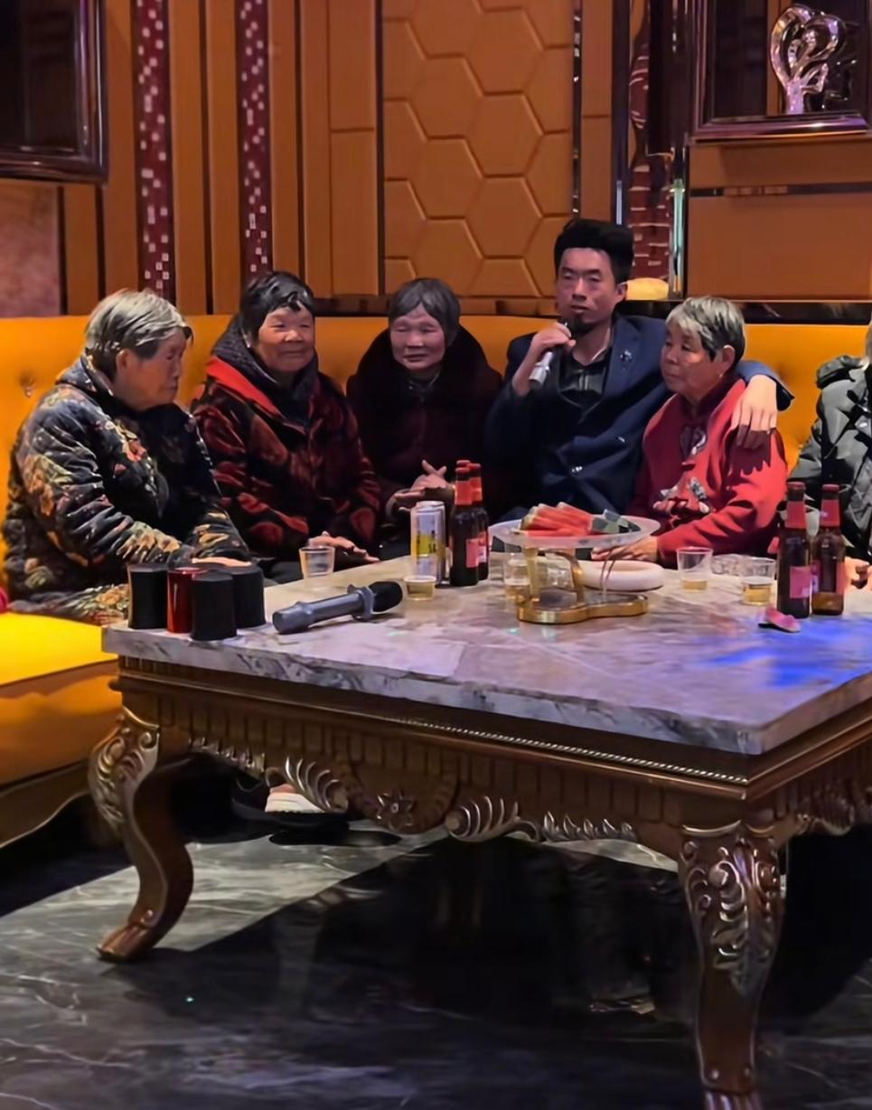 来晚了，妹子都老了[灵光一闪]