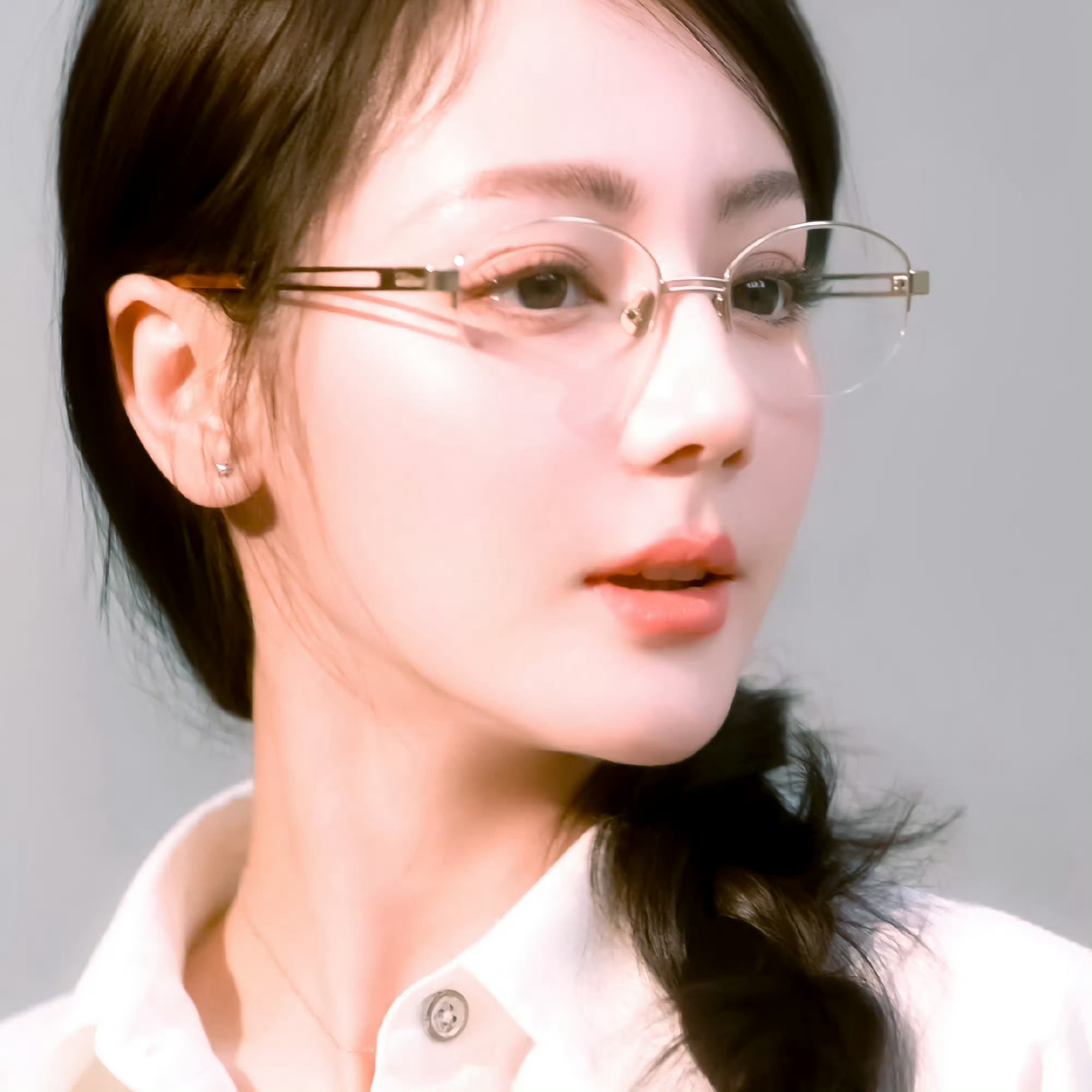 迪丽热巴迪丽热巴钰珑 dlrb 迪丽热巴功夫女足 dlrb 迪丽热巴卫蓝你再不回