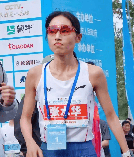 连续两周夺冠！张水华再夺柳州马拉松女子组冠军