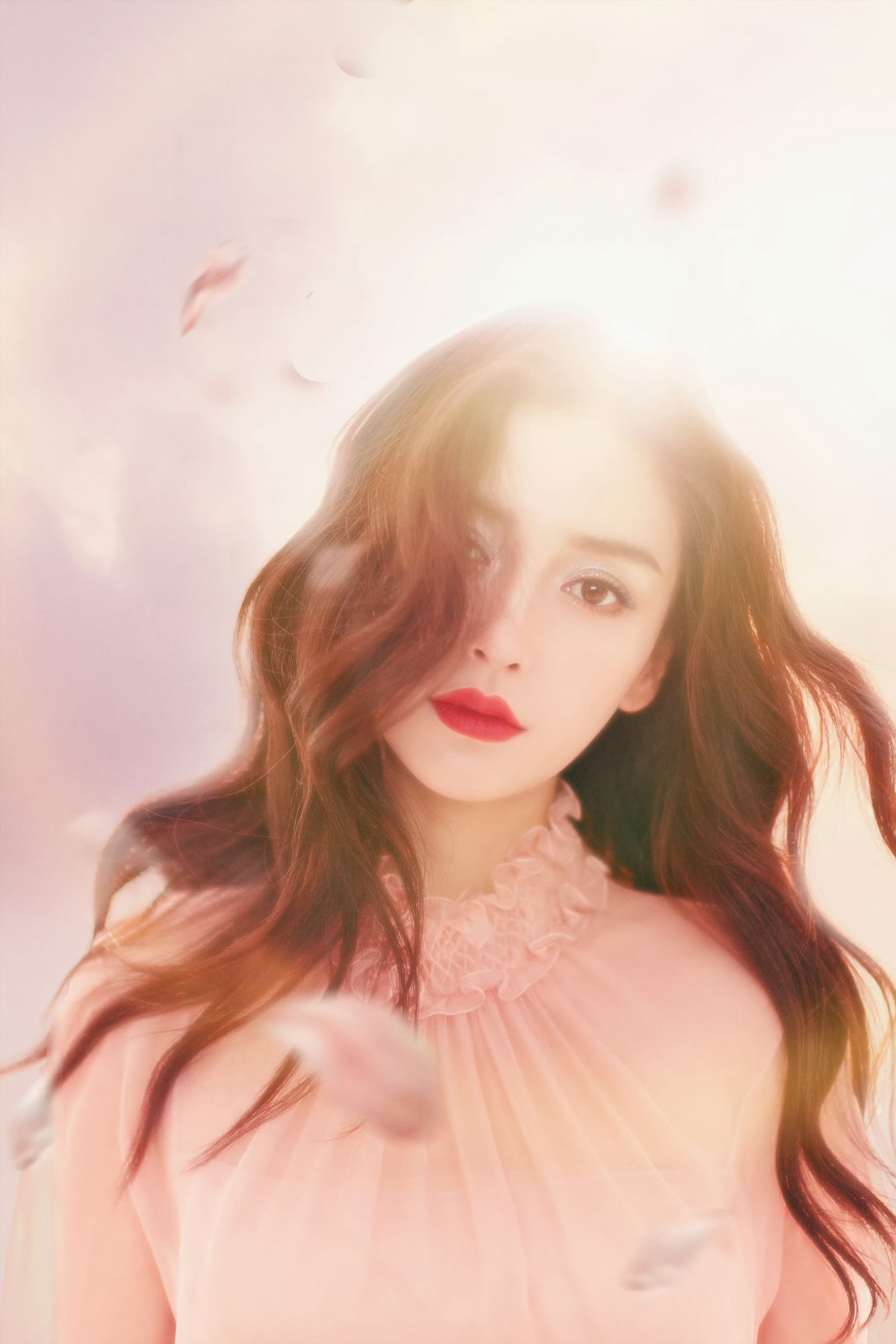 angelababy yyangelababy“满天辉映的不止星光 还有你眼中的