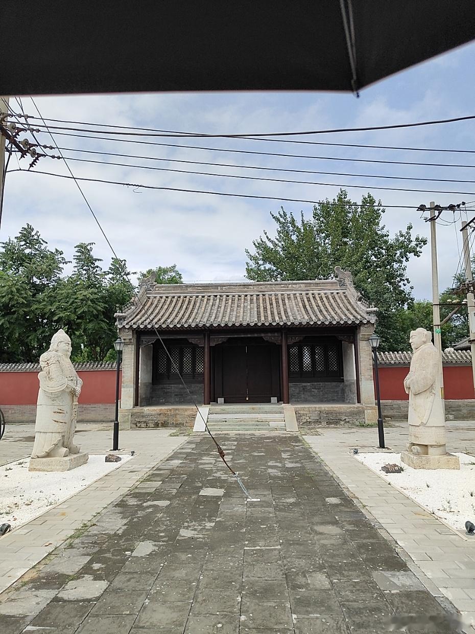 在肃慎亲王敬敏墓园基础上建立的朝阳区石刻博物馆Part I：目前肃慎亲王敬敏墓门