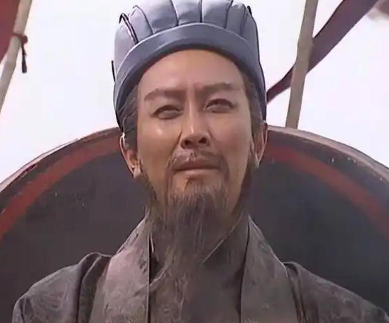 诸葛亮出山时，水镜先生仰天狂笑说了10个字，暗示孔明的最后结局？诸葛亮出山二十七
