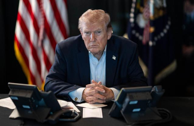 说翻脸就翻脸！特朗普当场发飙直接对盟友西班牙下死手，宣布全面切断所有贸易往来，还