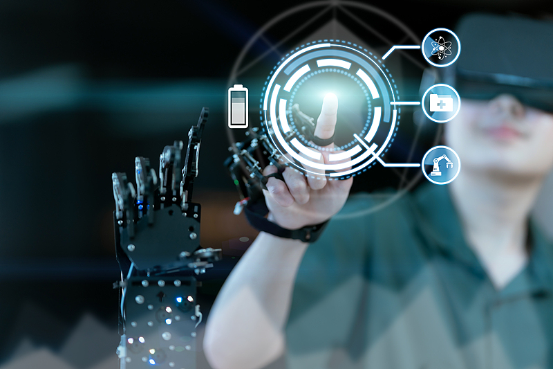 OpenAI前研究员姚顺雨“挑大梁”，腾讯AI要弯道超车？