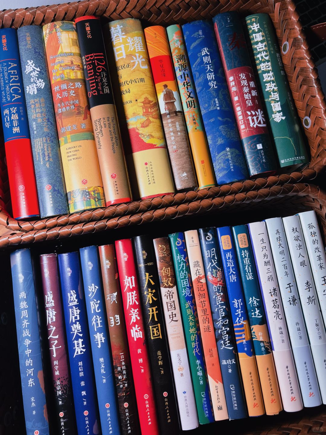 📖好看到炸裂的历史书，我找到了！
