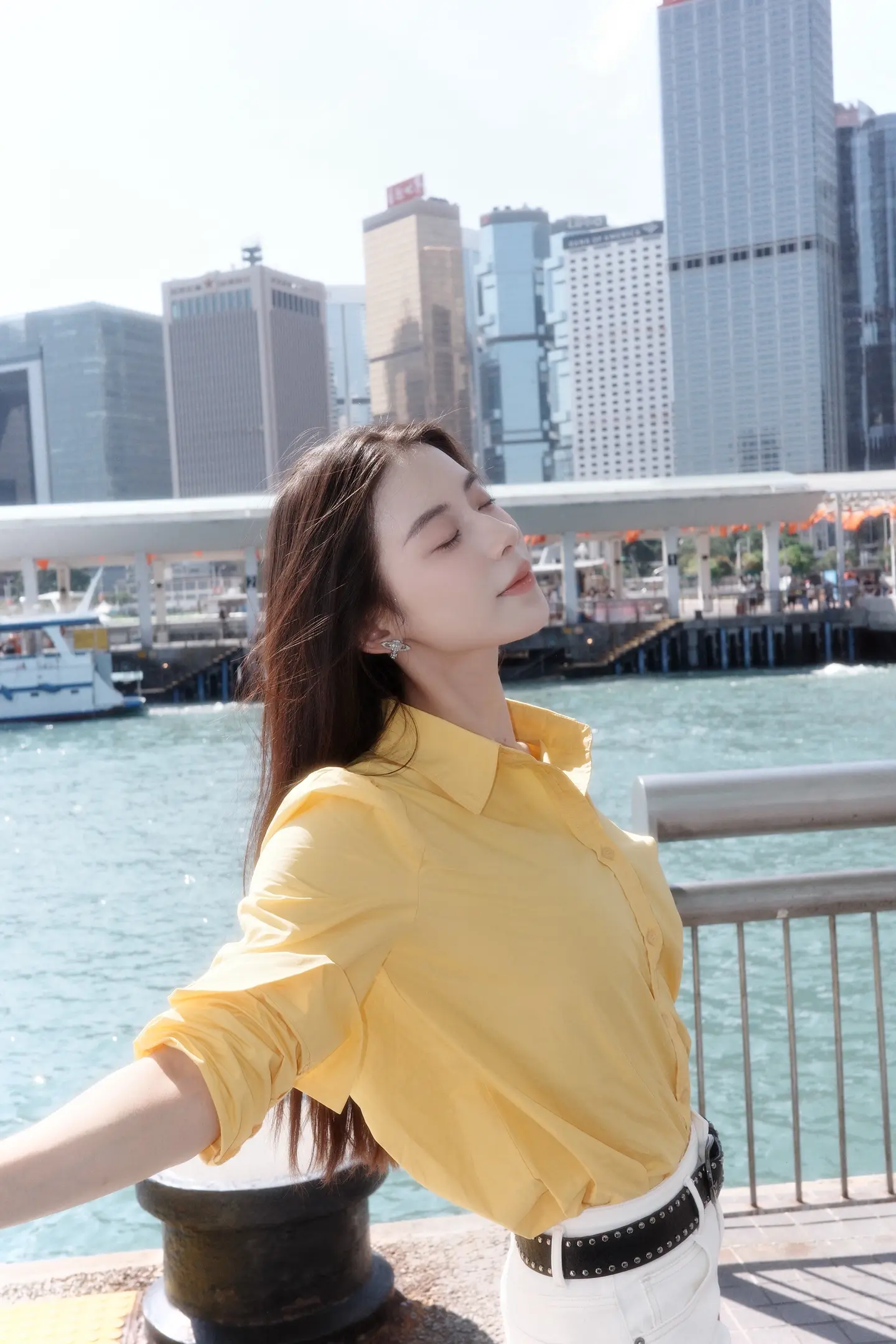 糟糕 没有酷起来。