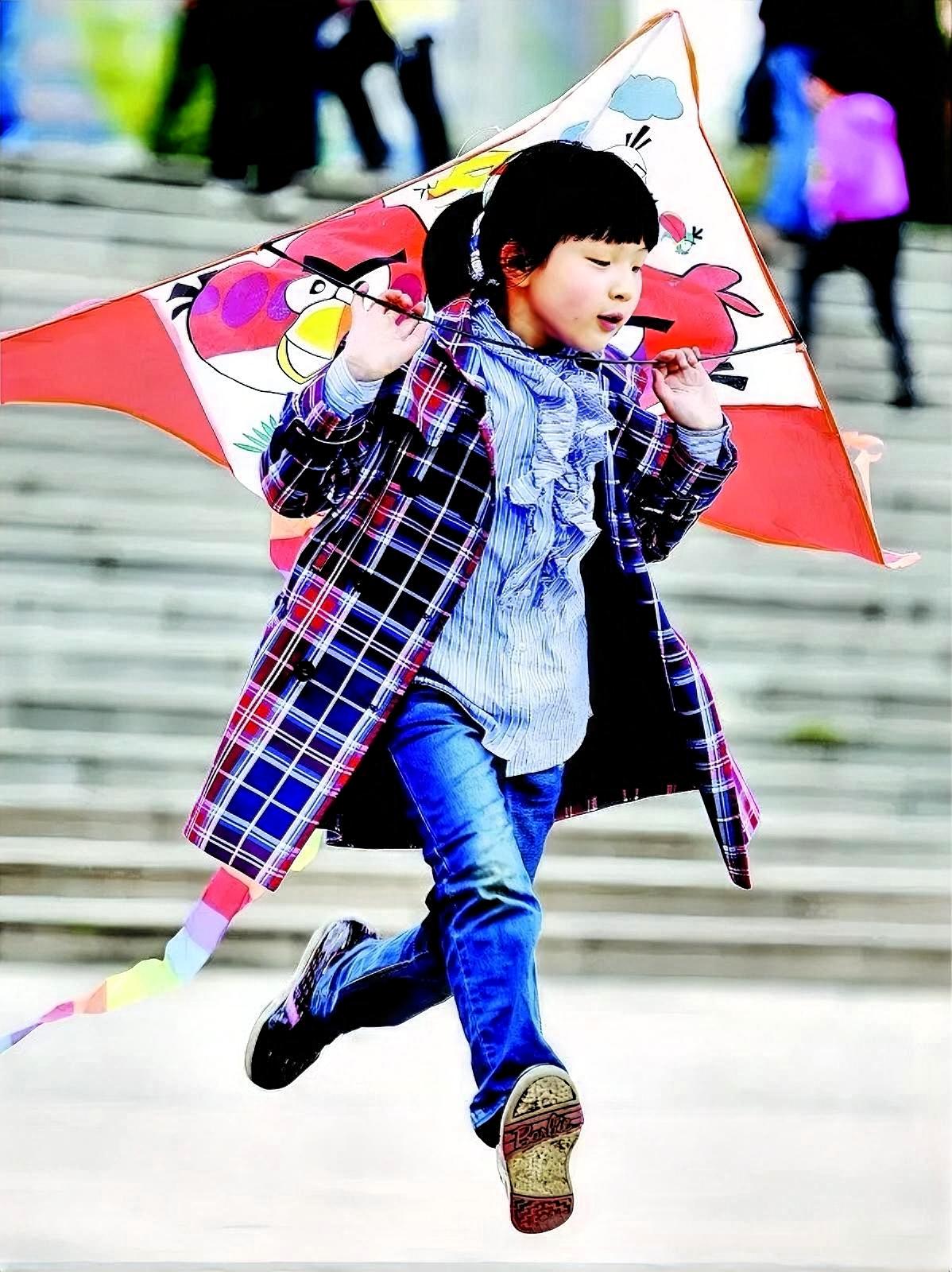 积极方面
 
- 缓解学生学业压力 ：春秋假的设置可以让学生在春季和秋季学期中获